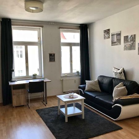 Ferienwohnung Leutzsch Am Leipziger Auenwald Buitenkant foto